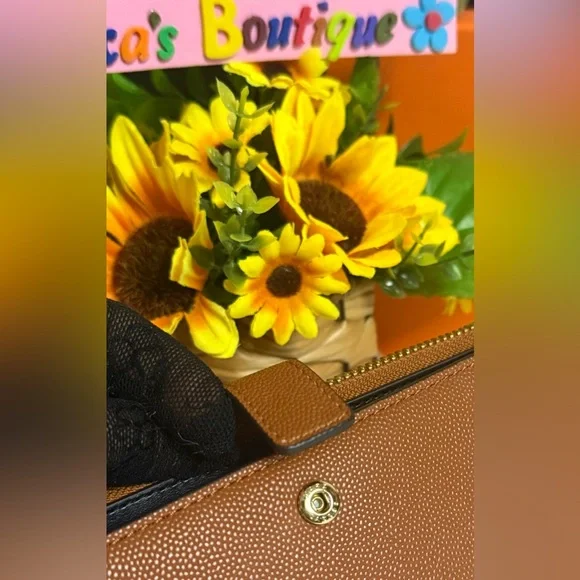 🆕MARC JACOBS Phone Wristlet Wallet from NORDSTROM Rack - Picture 11 of 17